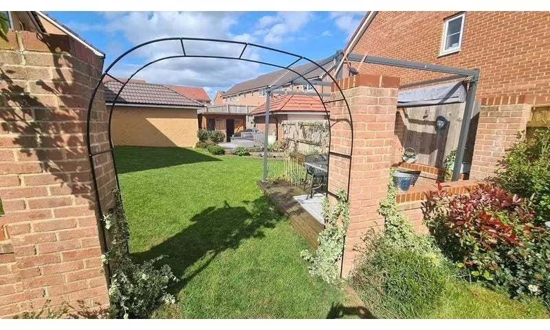 Metal Black Garden Arch Arbor (2.4m) – Powder-Coated Steel Frame Pergola for Climbing Plants, Roses, Weddings & Outdoor Decorations