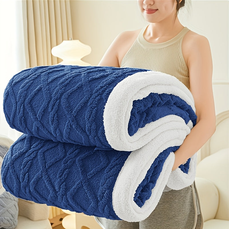 Thickened Throw Blanket, Soft, Cozy Geometric Pattern, Lightweight & Durable for Office Naps, Sofa, Dorms, Gift - 300-350GSM, Machine Washable, Perfect for All Seasons, Local Warehouse