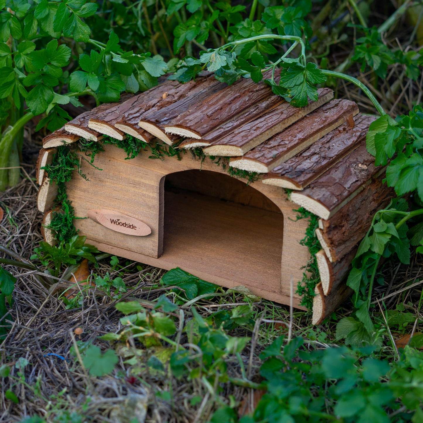 Woodside Hedgehog House with Bark Roof – Wildlife Shelter & Garden Habitat