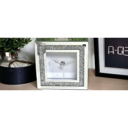 SERENA'S® Elegant Square Crushed Diamond Mantle Clock with Numerals – Mirrored Glass Design for Stylish Desk or Table Décor – Perfect for Home or Office – 14 cm x 14 cm