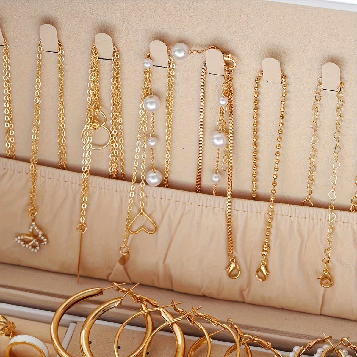 Mixed Women's Jewellery Set - 86 Pieces