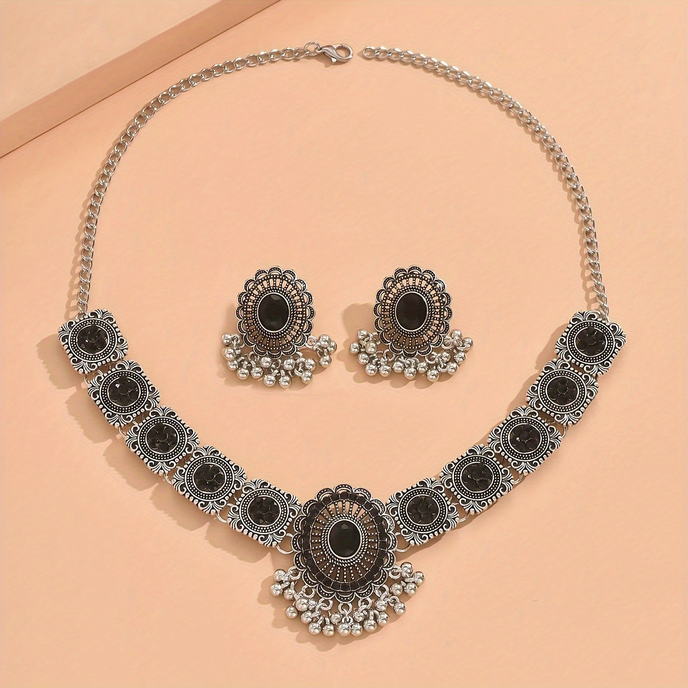 1 Necklace + 1 Pair of Earrings, Indian Bohemian Style Luxury Fringe Heavywork Women's Necklace and Earrings Set