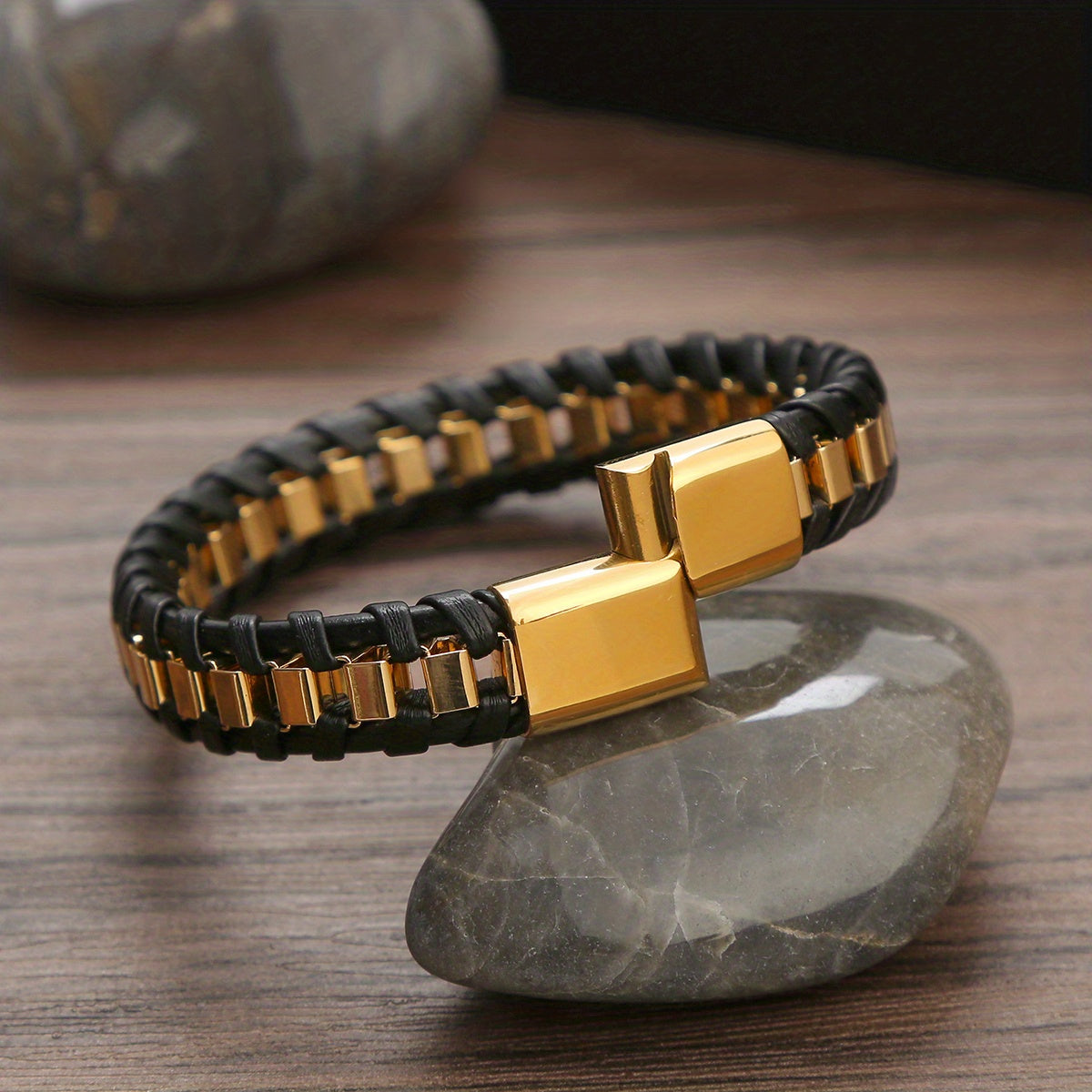 A Leather Braided Bracelet for Men, a Street Motorcycle Fashion Wristband Hand Strap