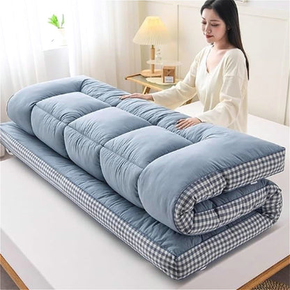 Ultra-soft and Comfortable Brushed Quilted Mattress Topper, Extra-thick Foldable Mattress Topper with Side Plaid Design, Breathable and Durable Bed Mattress Pad Cover, with Strap Design, Medium Hardness, Luxury Bedding for Bedroom, Apartment, Guest Room,