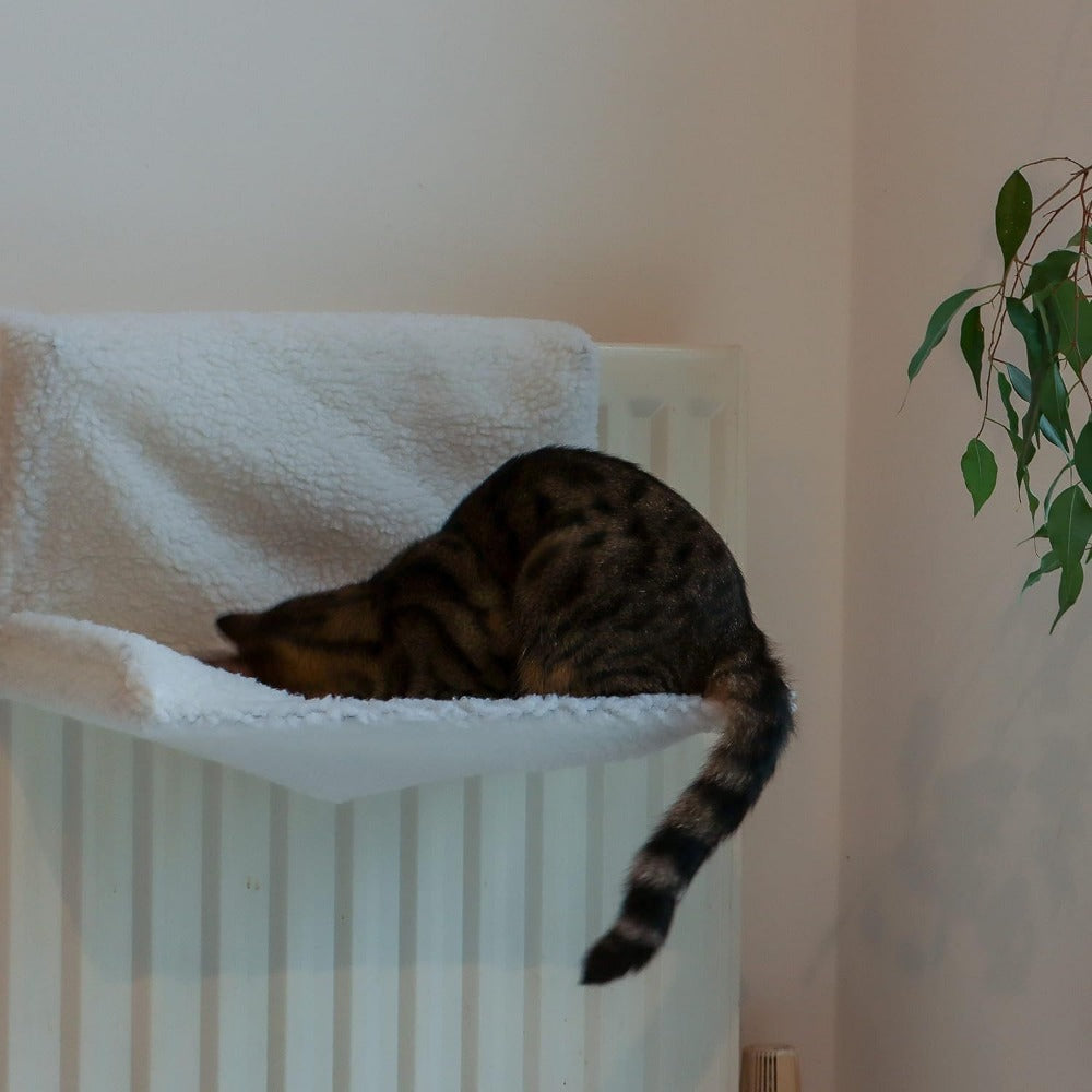 Cat Radiator Bed Warm Fleece Hammock with Washable Cover – Hanging Radiator Bed for Indoor Cats & Kittens, Fits Most Radiators, 46x30x25cm