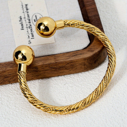 1pc Exquisite and Stylish Twisted Open Copper Bangle Bangle Bangle Bracelet for Men and Women, Jewelry for Daily Wear and Parties