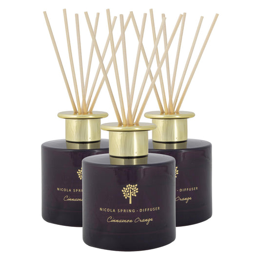 Nicola Spring Coconut & Lime Scented Candle - 130g - Natural Soy Wax 21 Hour Burning Time Small Candles Relaxing Fragrance Gift Set Aromatherapy Bath Candle