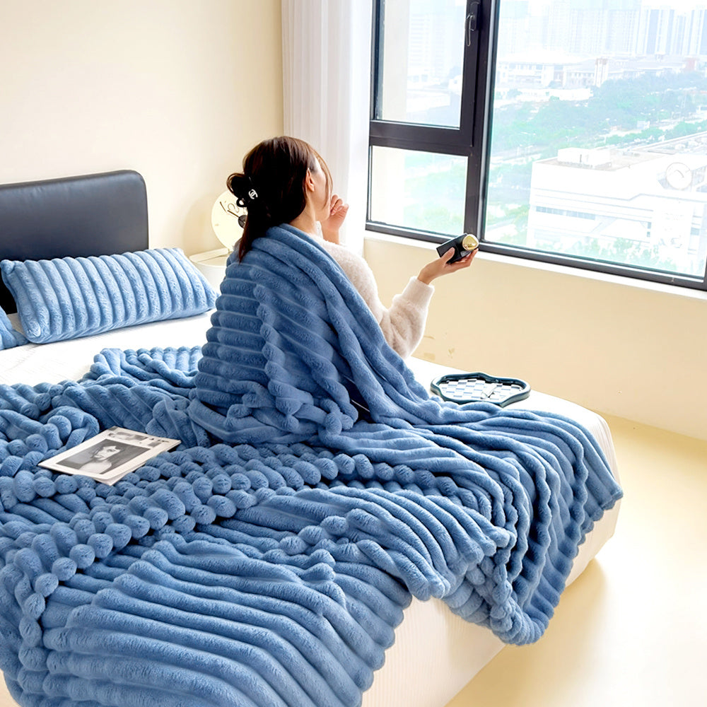 1pc Large Strips Ribbed Throw Blankets | Luxurious 270g Flannel Fleece Blanket | Warm Cozy Blanket Throws For Sofas, Bed, Chair, Couch, Settee | Super Soft Warm Blanket Single Double King Super King Size, Machine Washable, Easy Care, Perfect for Home, Tra