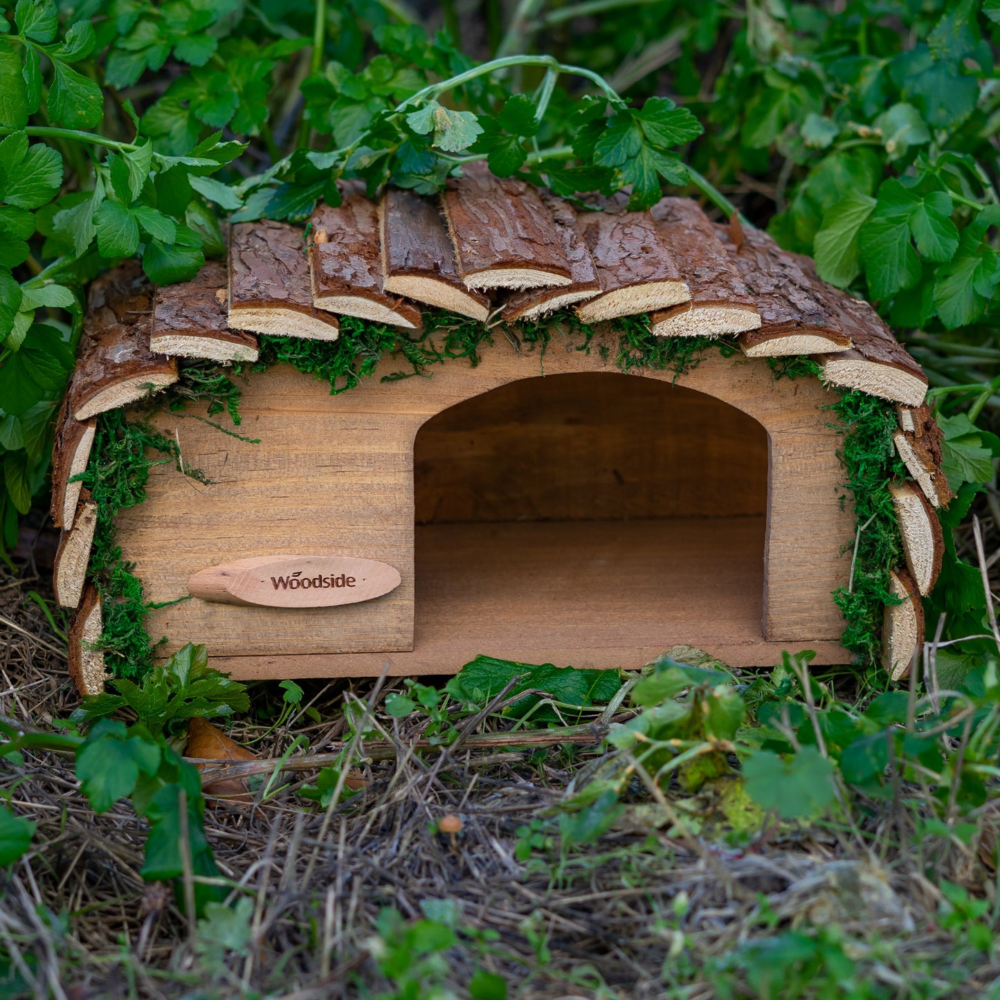 Woodside Hedgehog House with Bark Roof – Wildlife Shelter & Garden Habitat