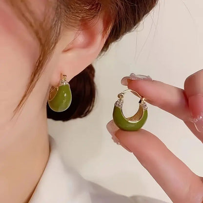 Chic Green Crystal C-shaped Earrings - Luxe Design, Elegant Accessory for Women - Perfect for High-end Fashion & Special Occasions