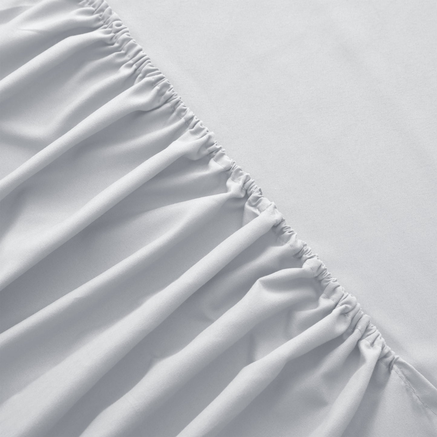 3pcs 40cm Extra Deep Fitted Sheet – Solid Color Soft & Comfortable Bed Sheet with 2pcs Matching Pillowcases, Breathable Fabric Soft Brushed Microfiber Bedding, Machine Washable for Home Bedroom, Hotel