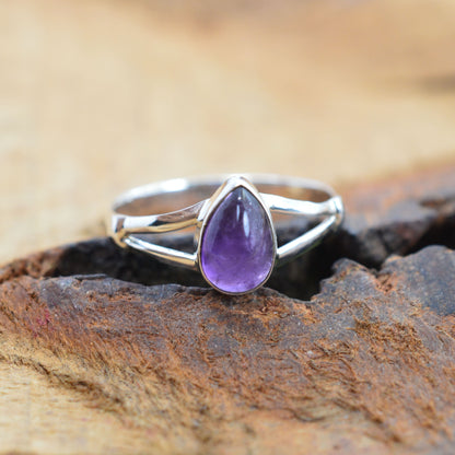 925 Sterling Silver Pear Gemstone Ring in Onyx, Larimar and More, Minimal Daily Wear Jewelry for Women