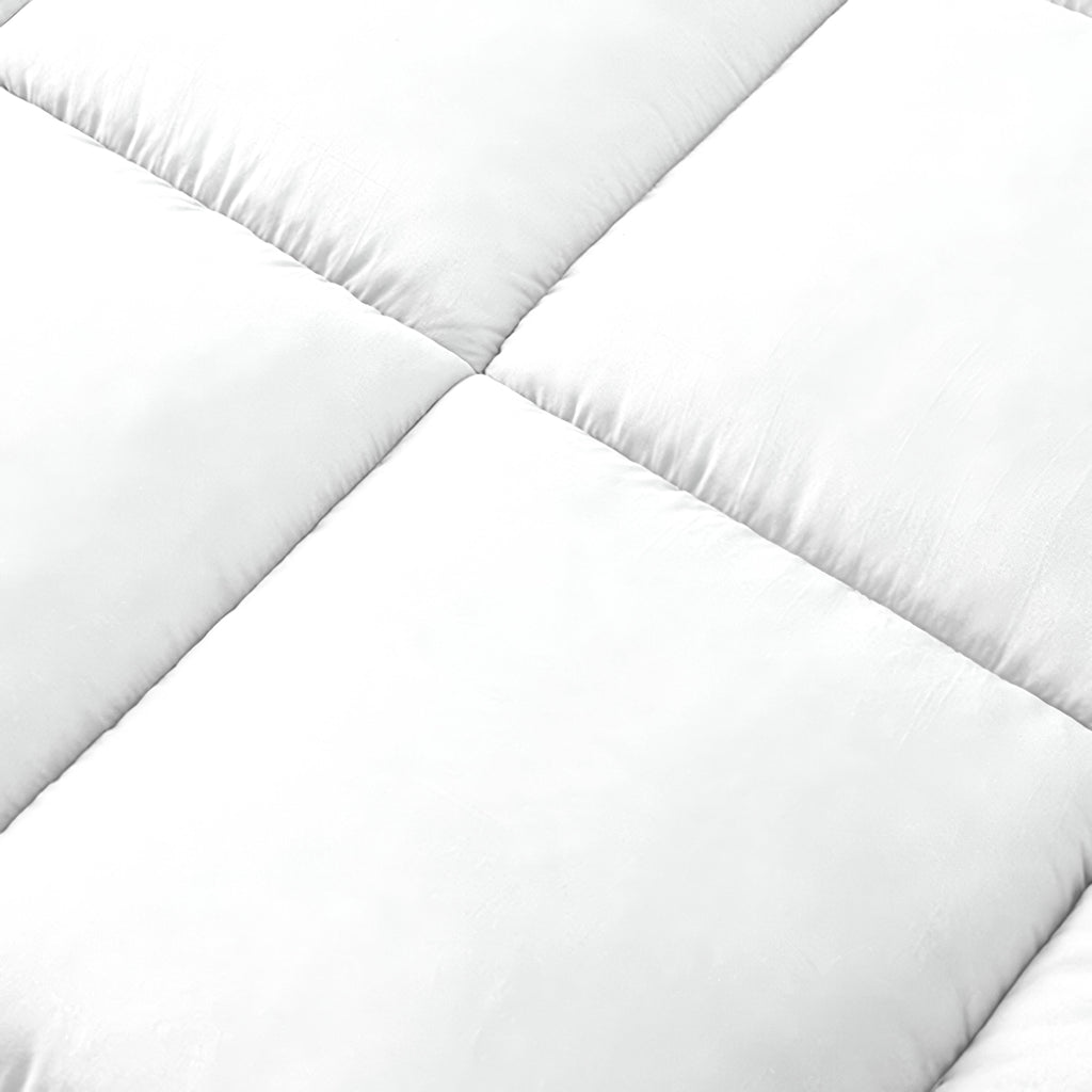 1000GSM Hollow-Fibre Mattress Topper with Corner Straps