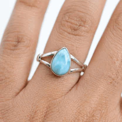925 Sterling Silver Pear Gemstone Ring in Onyx, Larimar and More, Minimal Daily Wear Jewelry for Women