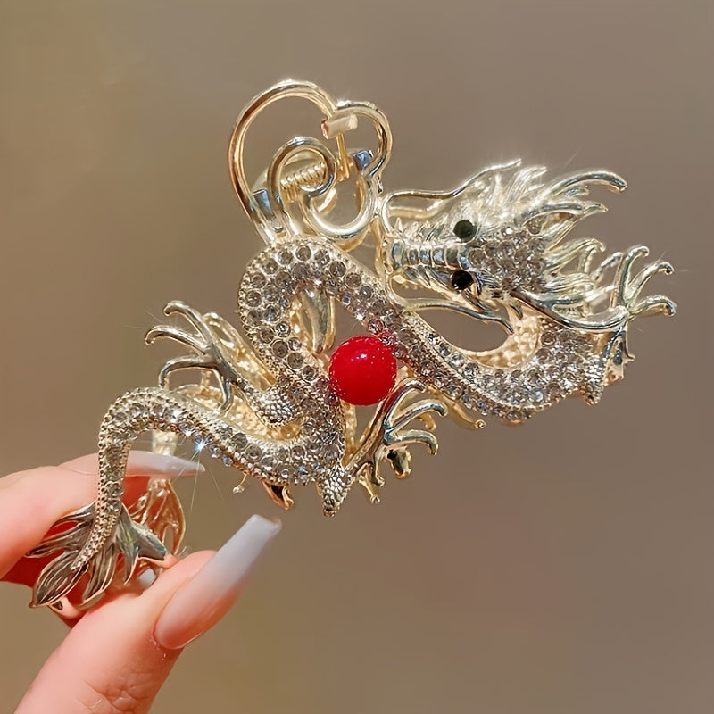hair claw - feature close-up 3