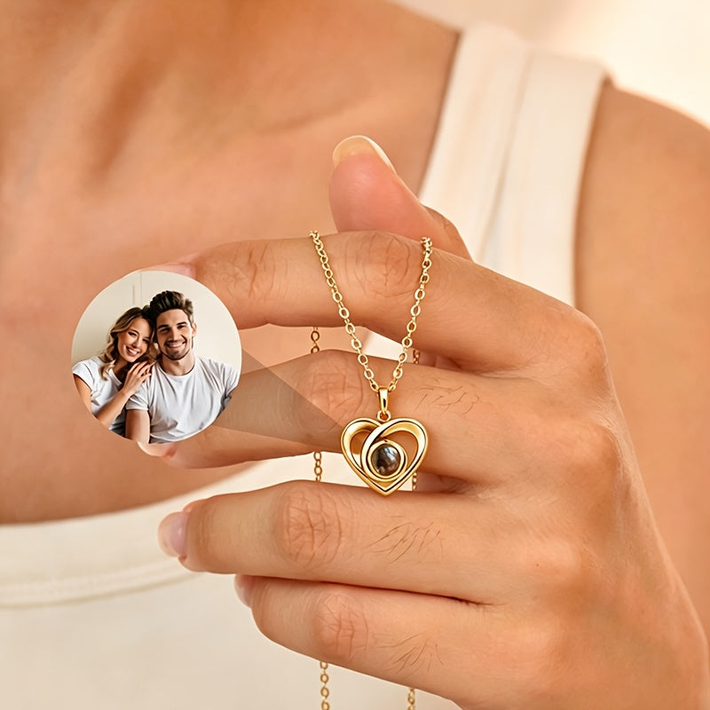 Stainless Steel Custom Photo Necklace 304 304 304 304 Personalized Heart Projection Pendant Daily Wear Unisex Couple Necklaces Anniversary Gift for Her Luxury Wedding Jewelry Birthday Gift for Boyfriend Graduation Valentine's Day