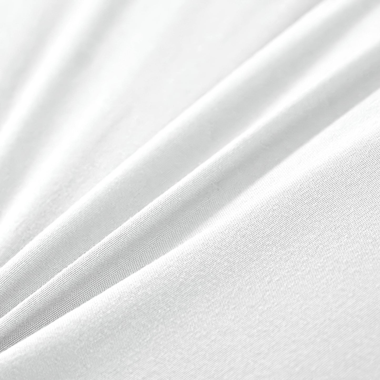Hotel Quality 10cm Thickness Mattress Topper and Deep Fitted Elastic Corners – Luxury Mattress Topper for All Season and all size available Single, Double, Small Double, King and Super King. 4 Pack Pillow Protector Available for Matching Set