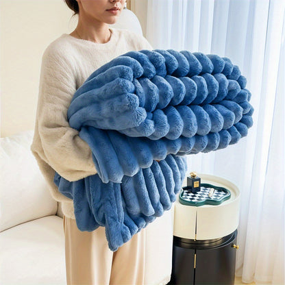 1pc Large Strips Ribbed Throw Blankets | Luxurious 270g Flannel Fleece Blanket | Warm Cozy Blanket Throws For Sofas, Bed, Chair, Couch, Settee | Super Soft Warm Blanket Single Double King Super King Size, Machine Washable, Easy Care, Perfect for Home, Tra