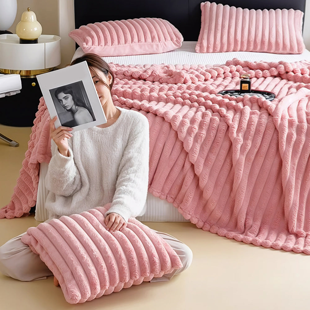 1pc Large Strips Ribbed Throw Blankets | Luxurious 270g Flannel Fleece Blanket | Warm Cozy Blanket Throws For Sofas, Bed, Chair, Couch, Settee | Super Soft Warm Blanket Single Double King Super King Size, Machine Washable, Easy Care, Perfect for Home, Tra