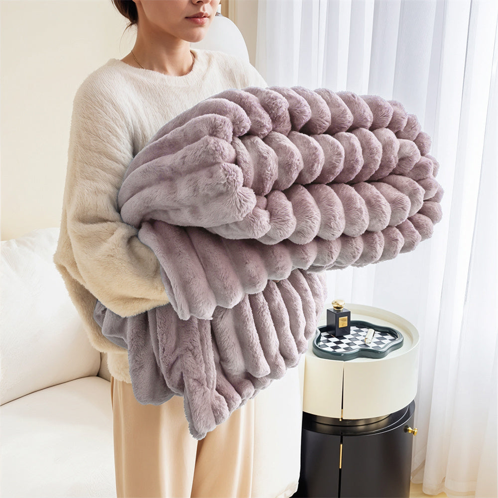 1pc Large Strips Ribbed Throw Blankets | Luxurious 270g Flannel Fleece Blanket | Warm Cozy Blanket Throws For Sofas, Bed, Chair, Couch, Settee | Super Soft Warm Blanket Single Double King Super King Size, Machine Washable, Easy Care, Perfect for Home, Tra