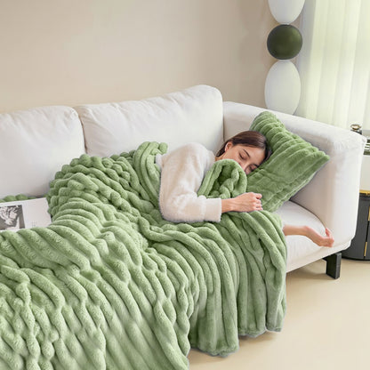 1pc Large Strips Ribbed Throw Blankets | Luxurious 270g Flannel Fleece Blanket | Warm Cozy Blanket Throws For Sofas, Bed, Chair, Couch, Settee | Super Soft Warm Blanket Single Double King Super King Size, Machine Washable, Easy Care, Perfect for Home, Tra