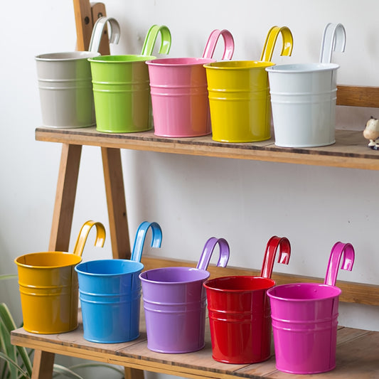 10/20pcs Metal Hanging Flower Pots with Drainage Holes, Fence Bucket Planters for Garden Balcony Patio Home Decoration, Lightweight Decorative Containers for Indoor Outdoor Plants, Modern Design for Home Gardeners