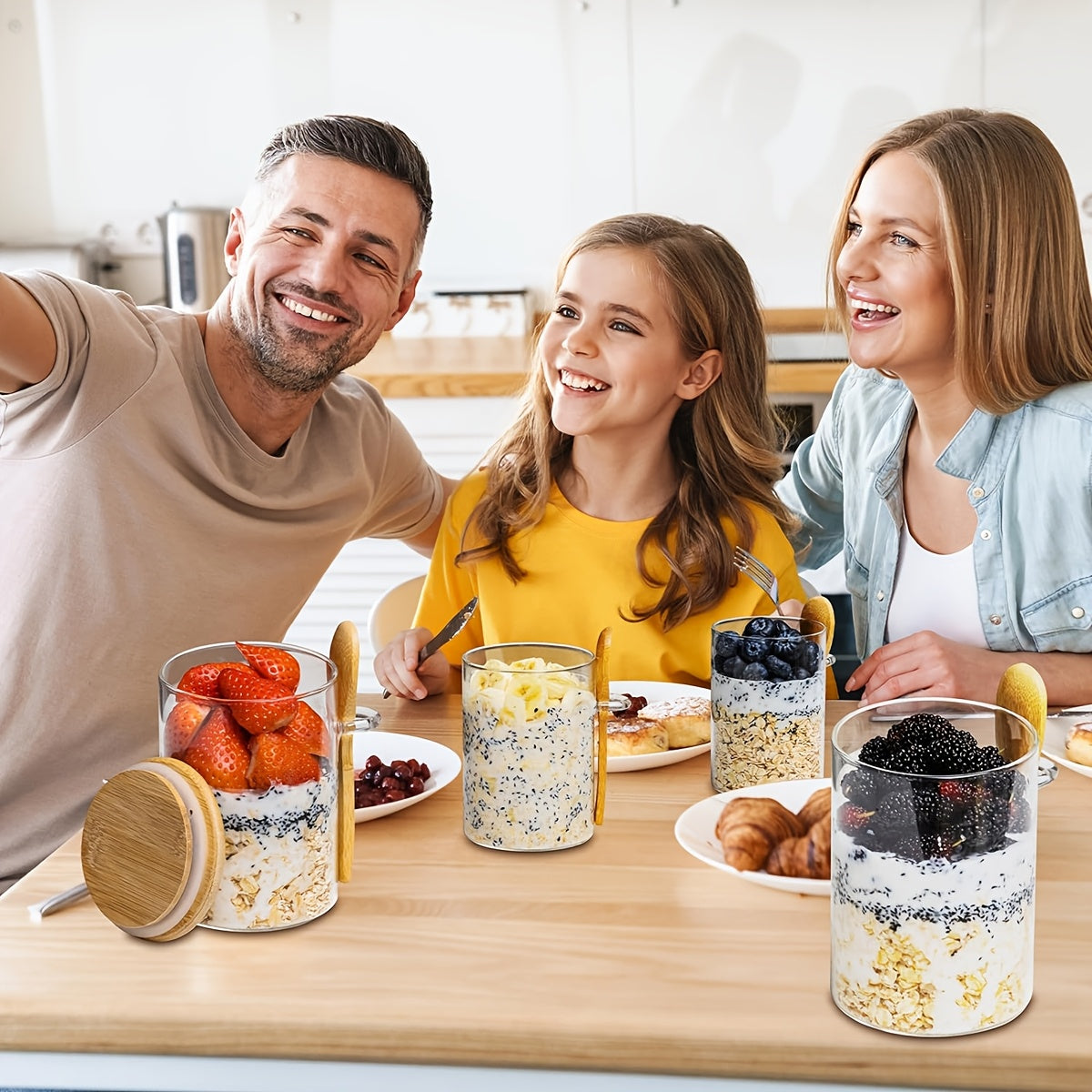 Overnight Oatmeal Container with Lid, 4pcs 17oz Overnight Oatmeal Jar (with Scoop), Salad Meal Prep Jar with Bamboo Lid (for Chia Seed Pudding Salad Cereal Coffee Powder), Sourdough Fermenter for Bread