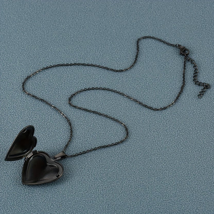 Custom Photo Heart-shaped Pendant Necklace with Personalized Image Jewelry, a Thoughtful Gift for Mothers, Wives, and Girlfriends, Suitable for Special Occasions and as a Christmas Present