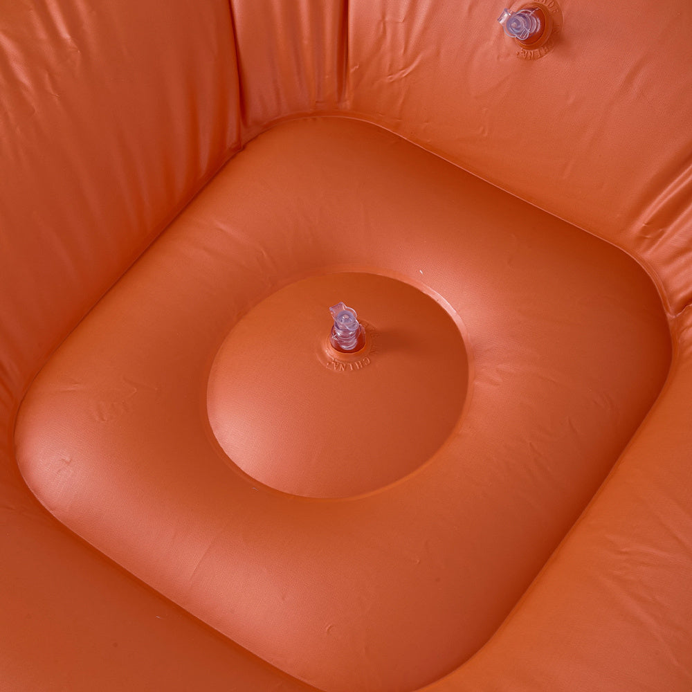 Multicoloured Spherical Outdoor Inflatable Sofa in PVC Material. Lightweight and Portable Home Sofa with Manual Air Pump. Suitable for Living Rooms, Patios, Camping, and Gardens.