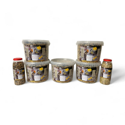 Farmly Foods Super Original Wild Bird Seed Mix 5 Litre Airtight Tub – 15-Seed Blend, 3.8kg, Attracts Robins, Blue Tits, Finches & More Garden Birds