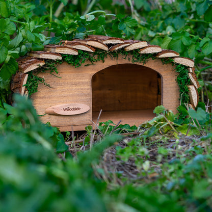 Woodside Hedgehog House with Bark Roof – Wildlife Shelter & Garden Habitat