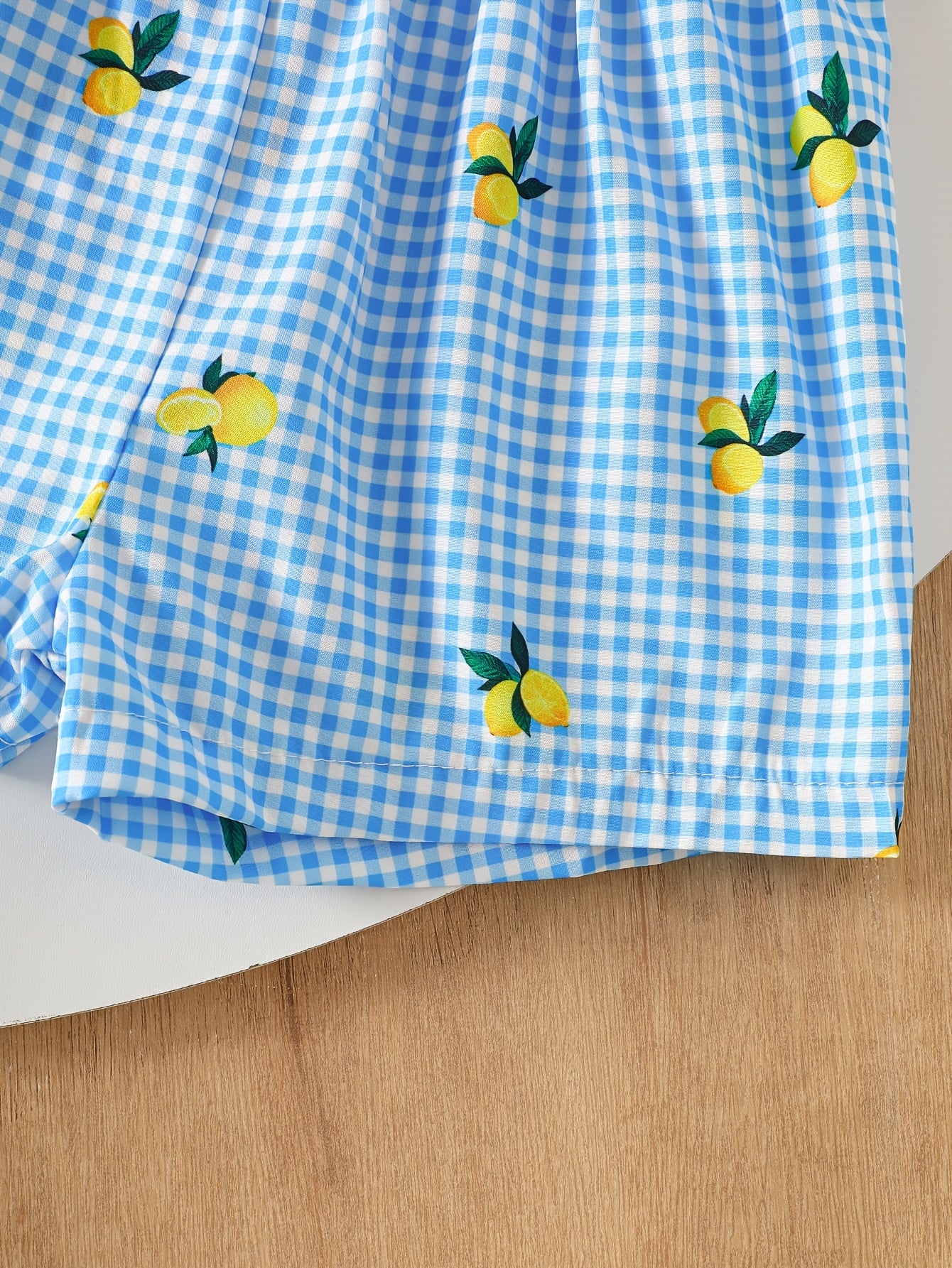 2pcs Set. Girls' Vest And Shorts Outfit, Lemon Print, Contrast Plaid Pattern, Bow Detail, Ruffled Hem. Summer Casual Outfit for Girls. Ideal Gift for 1-8 Year Olds. Suitable for Outdoor Wear