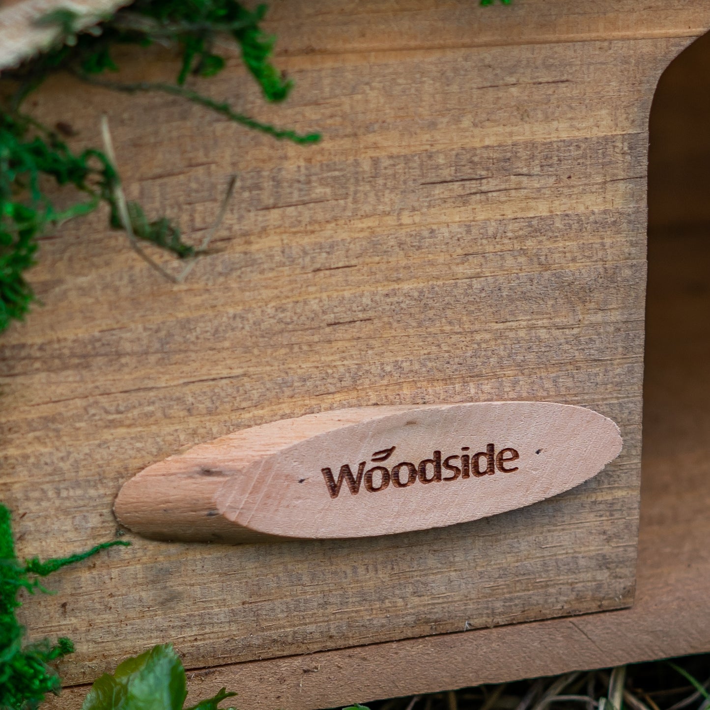 Woodside Hedgehog House with Bark Roof – Wildlife Shelter & Garden Habitat