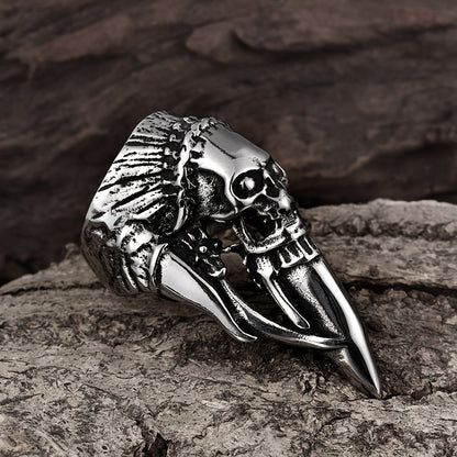 European and N Personality Exaggerated Claw Stainless Steel for Man Punk Ring