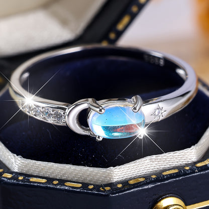 Pure Silvery S925 Moonstone Star and Moon Matching Ring for Women, Suitable for Engagement Banquet Jewelry 1.6g, Gift for Eld, Gift for Ramadan