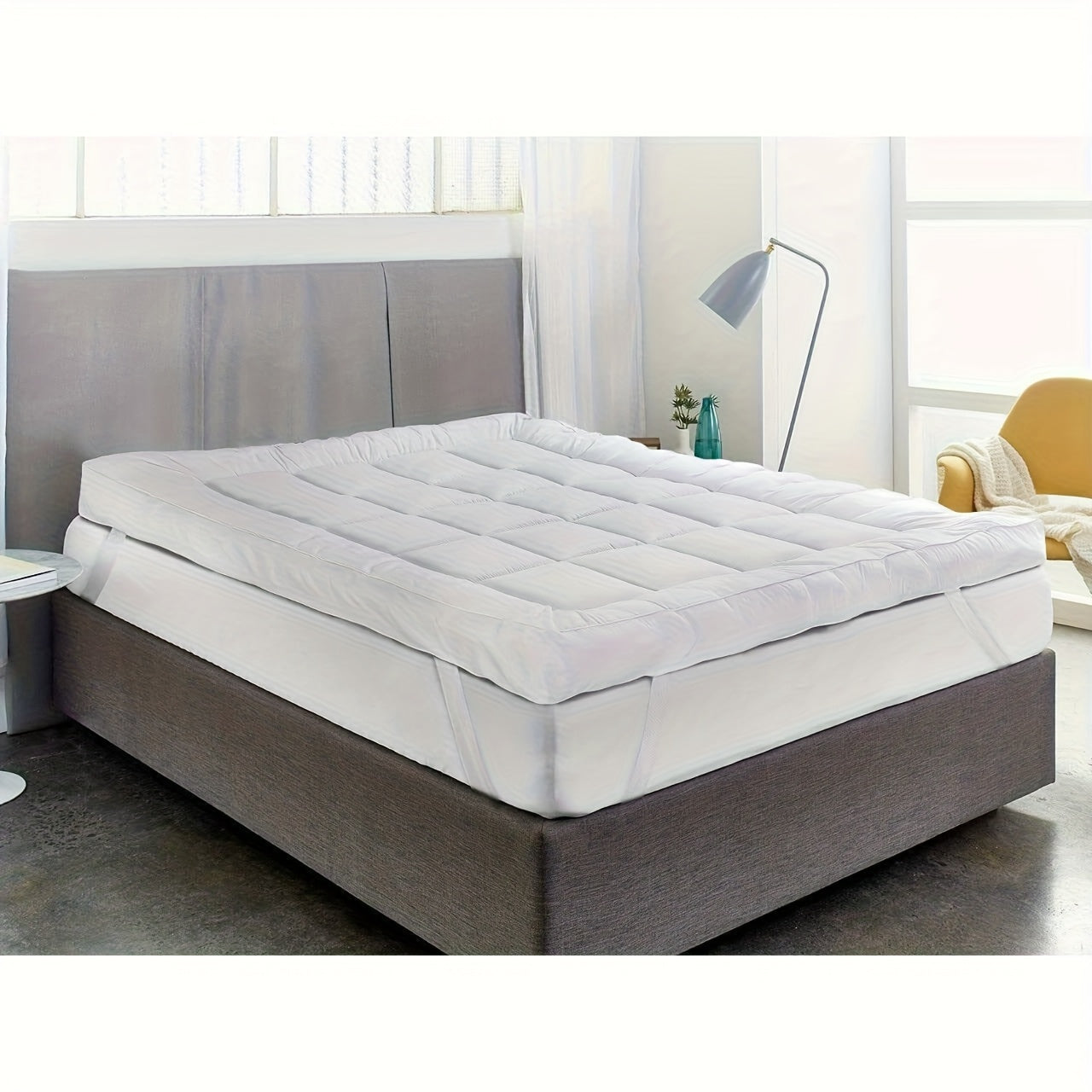 1pc 10cm Deep Mattress Topper, 4Inch Microfiber Overfill, Plush Soft Surface, Four-Corner Elastic Straps for Secure Fit, Anti-Shift & Even Weight Distribution, Fits Single/Double/King/Super King UK Beds