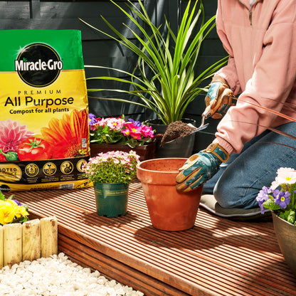 Miracle-Gro All Purpose Premium Compost 20L Nutrient Enriched Soil for Garden Flower All Plants Maximum Root Growth Multi-Purpose