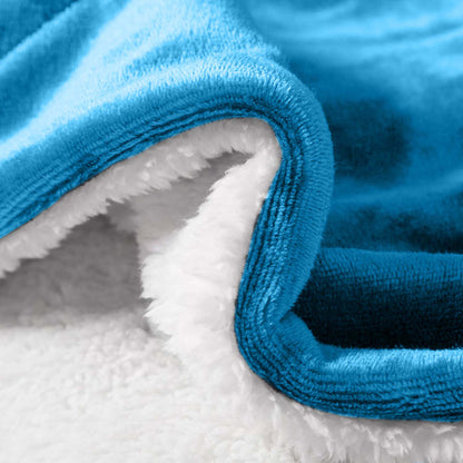 Soft Cozy Sherpa Blanket, Double-Sided Throw Blanket, Contemporary Design, Warm Throw for Couch, Bed, Office and Travel, Versatile All-Season, Perfect Holiday Gift