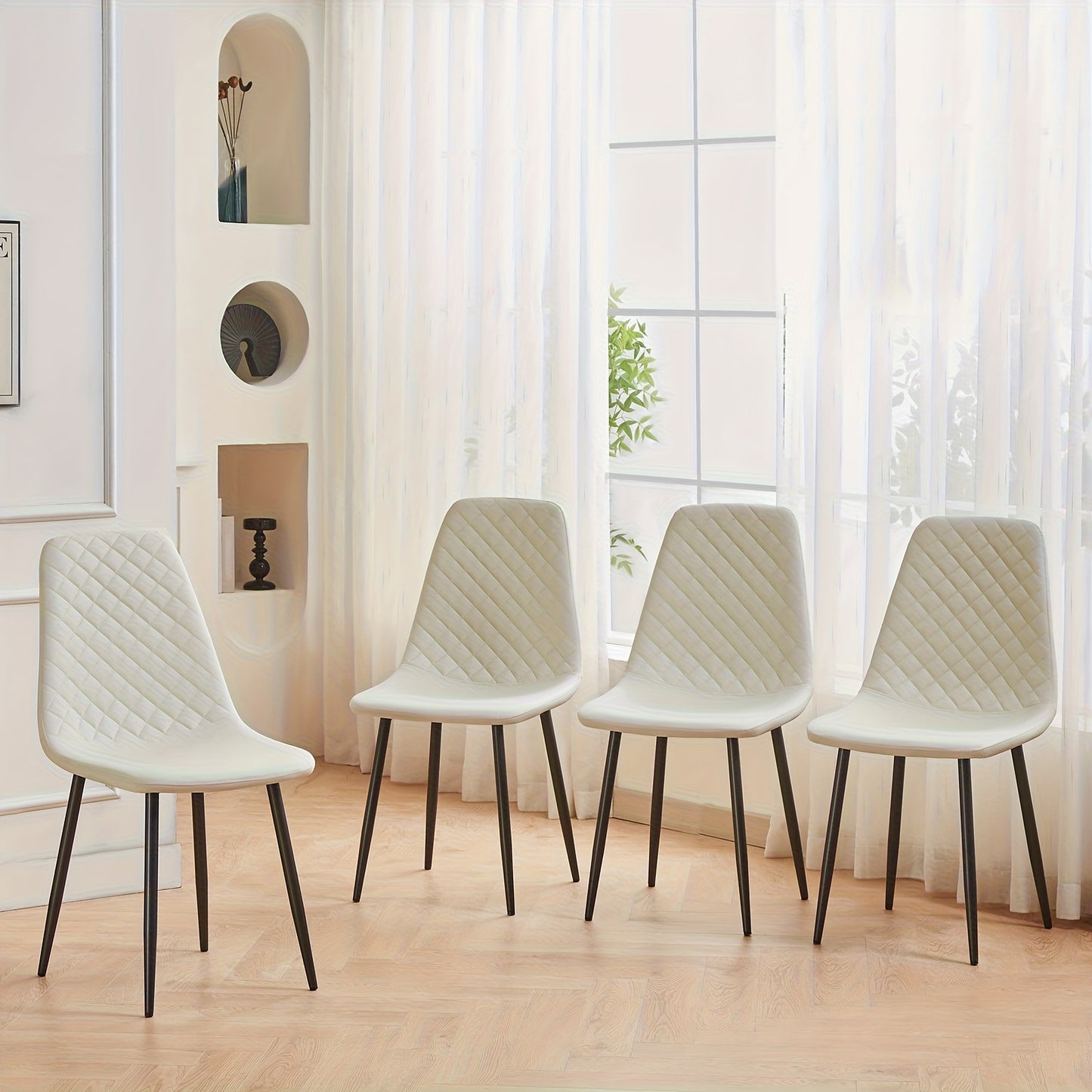 A Set of 2 Or 4 Velvet Dining Chairs with Metal Legs, Fabric Upholstered Seats, Modern Style Dining Chairs, Living Room Side Chairs