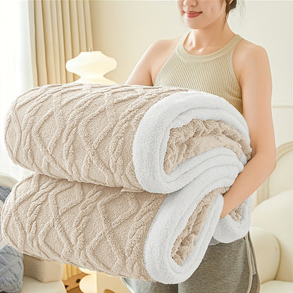 Thickened Throw Blanket, Soft, Cozy Geometric Pattern, Lightweight & Durable for Office Naps, Sofa, Dorms, Gift - 300-350GSM, Machine Washable, Perfect for All Seasons, Local Warehouse