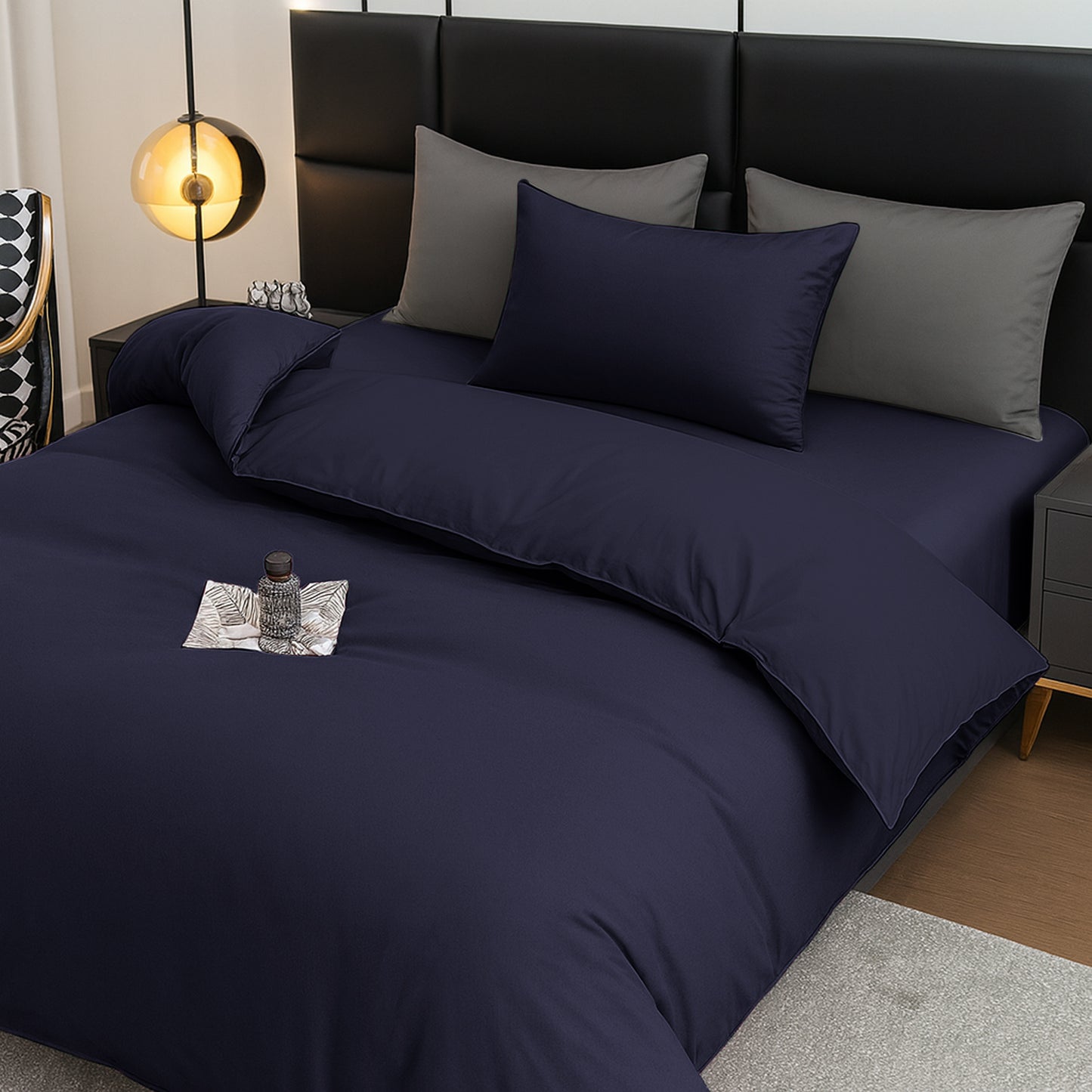 4pcs Brushed Solid Color Duvet Cover Set, Ultra-Soft & Breathable Microfiber, Includes 1pc Duvet Cover, 2pcs Pillowcases, 1pc Fitted Sheet, Single, Double, King, Super King Sizes