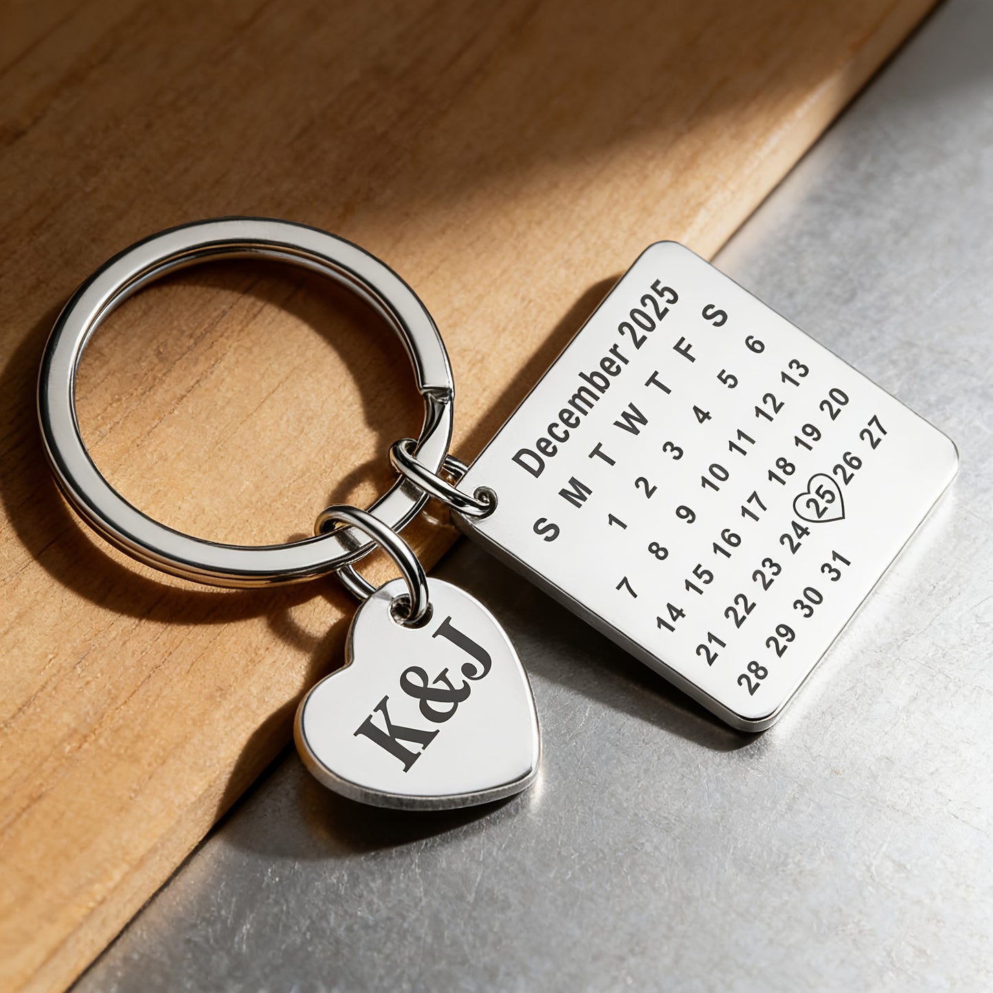 1pc Custom Date Name Stainless Steel Key Chain Couple Wedding Anniversary Romantic Birthday Gift Valentine'S Day Holiday Best Friend Family Classmate Birthday Gift Special Gift MOLANXUAN