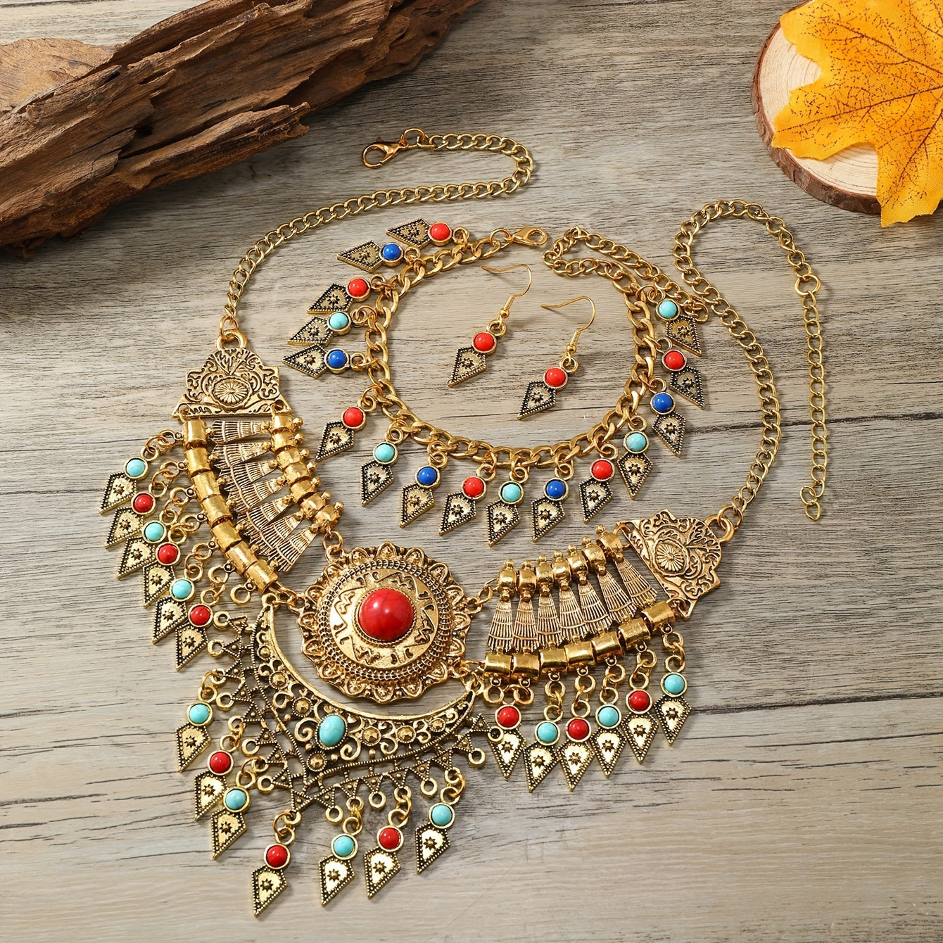 A Stylish Three-Piece Set Featuring a Three-Piece Vintage Multi-Layer Necklace - Ancient Golden Color option