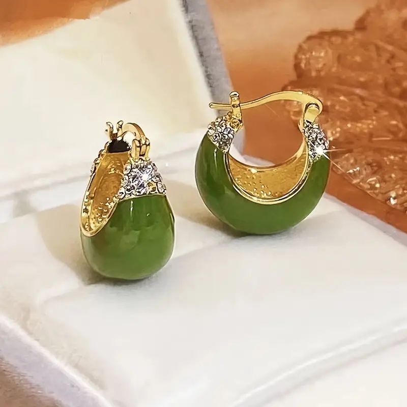 Chic Green Crystal C-shaped Earrings - Luxe Design, Elegant Accessory for Women - Perfect for High-end Fashion & Special Occasions