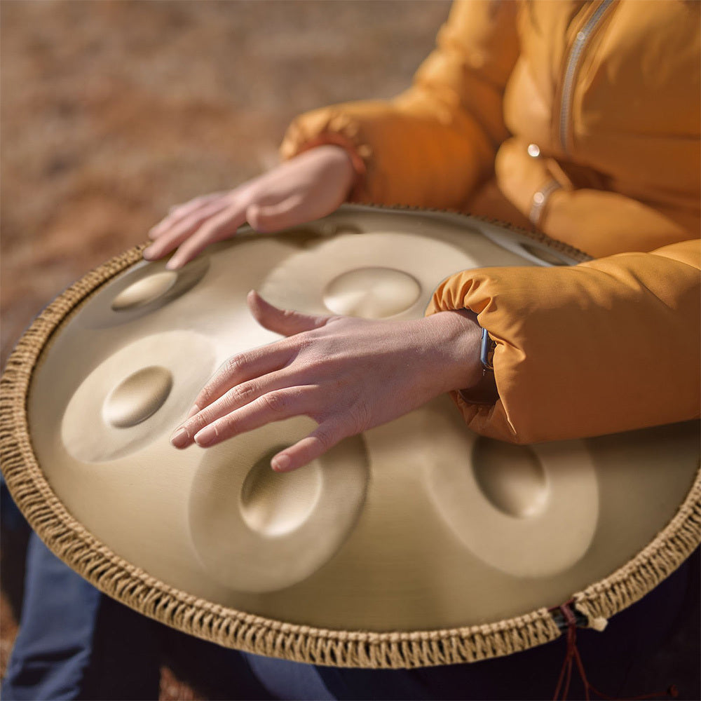 440Hz D minor Stainless Steel Handpan Drum or Sound Healing and Meditation 9-Tone Deep Golden with Carry Bag, Stand, 2 Hand Mallets, Music Note Stickers, Wiping Cloth