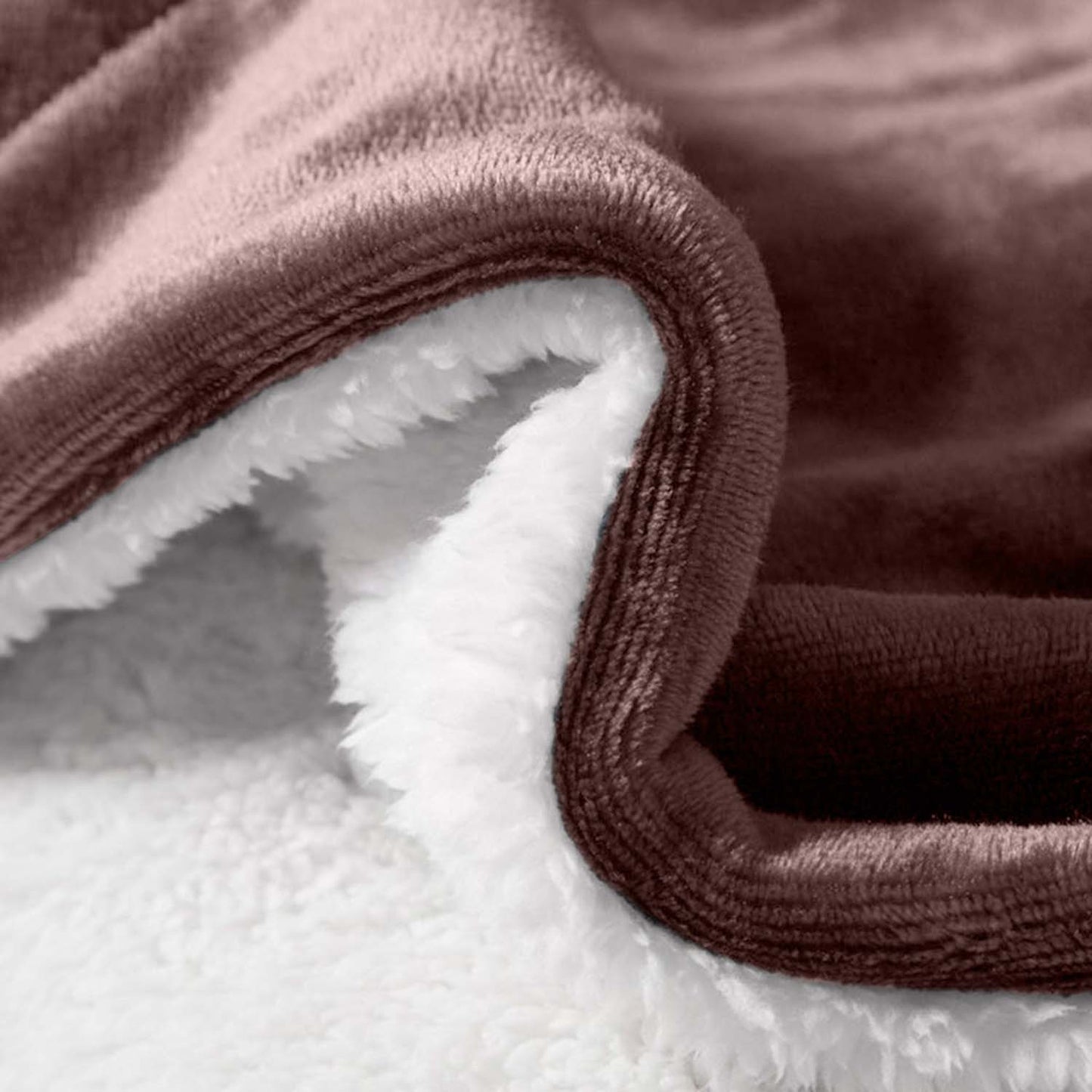 Soft Cozy Sherpa Blanket, Double-Sided Throw Blanket, Contemporary Design, Warm Throw for Couch, Bed, Office and Travel, Versatile All-Season, Perfect Holiday Gift