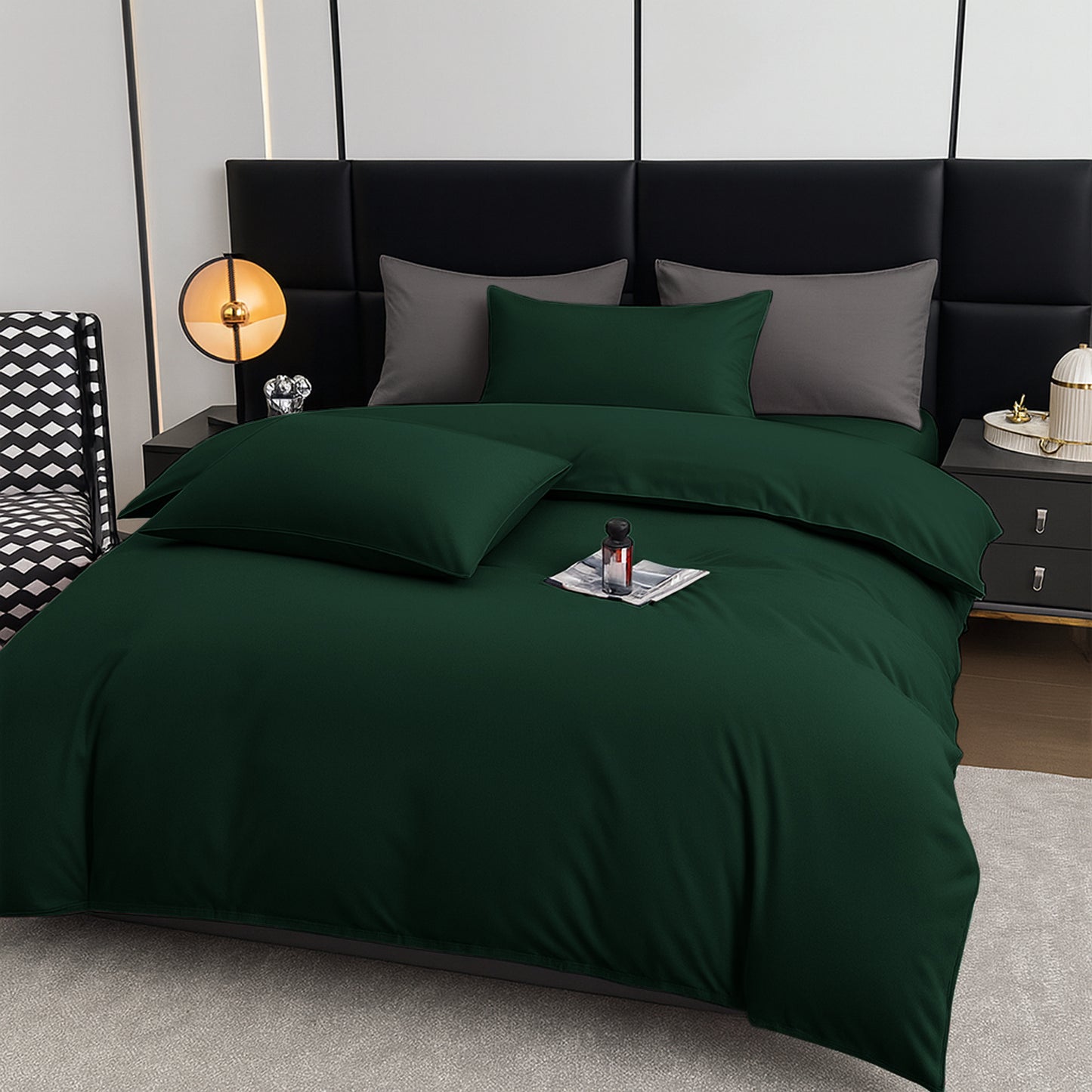 4pcs Brushed Solid Color Duvet Cover Set, Ultra-Soft & Breathable Microfiber, Includes 1pc Duvet Cover, 2pcs Pillowcases, 1pc Fitted Sheet, Single, Double, King, Super King Sizes