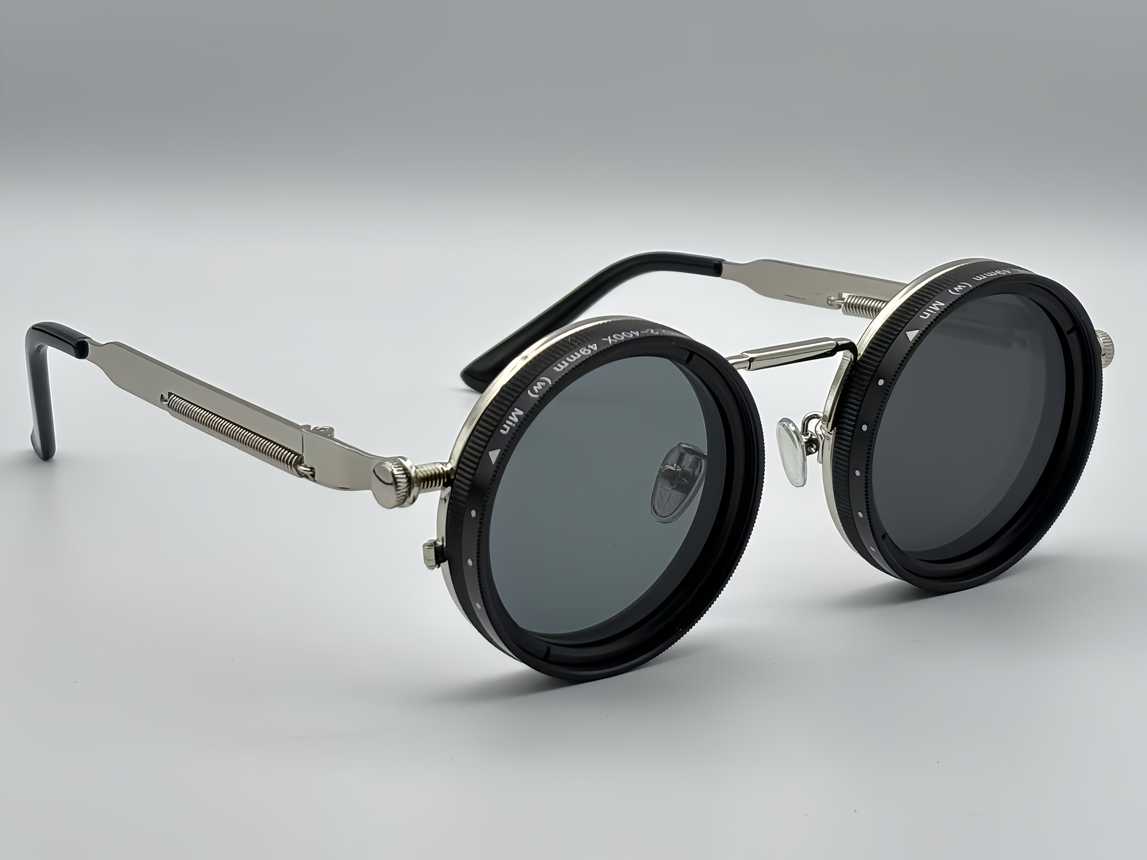 Adjustable Retro Fashion Glasses Alloy Novelty Eyewear with Case and Cloth - product gallery image 17