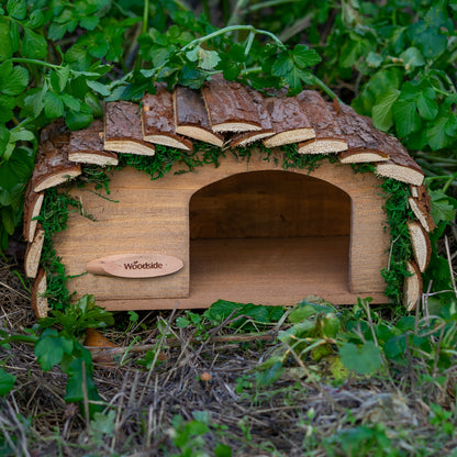 Woodside Hedgehog House with Bark Roof – Wildlife Shelter & Garden Habitat
