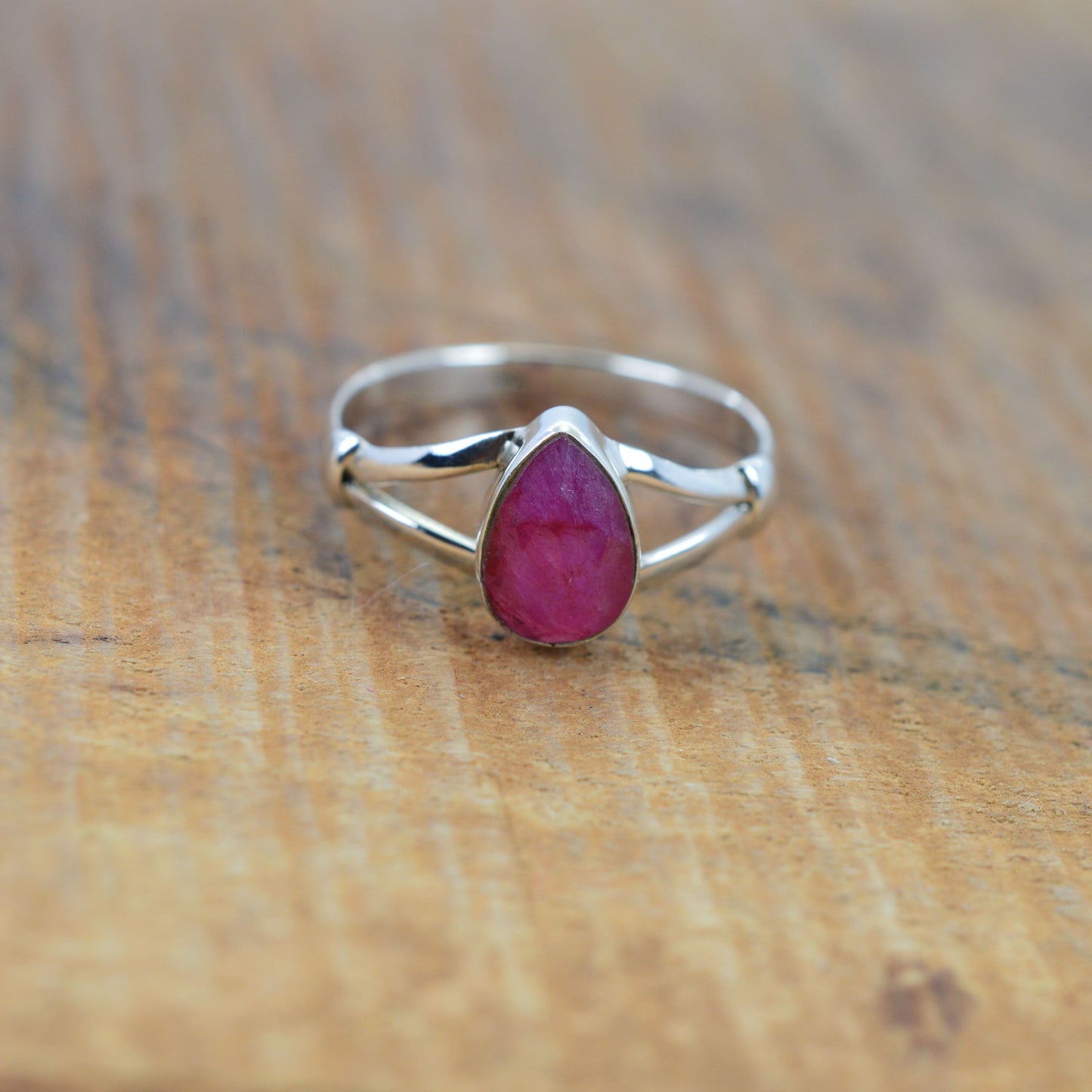 925 Sterling Silver Pear Gemstone Ring in Onyx, Larimar and More, Minimal Daily Wear Jewelry for Women